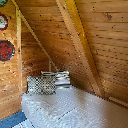 Ferienhuette * أدمونت