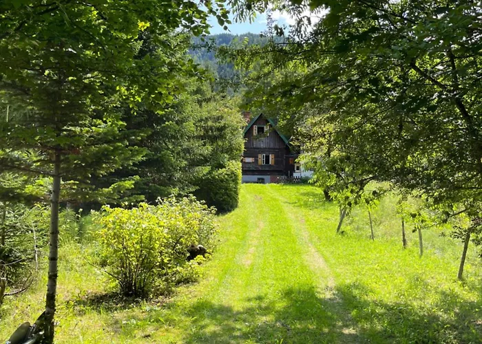 Ferienhuette * أدمونت