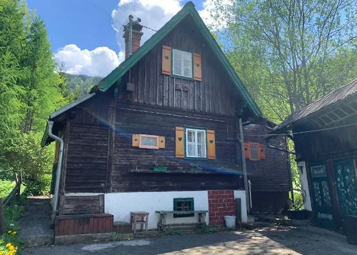 Ferienhuette أدمونت